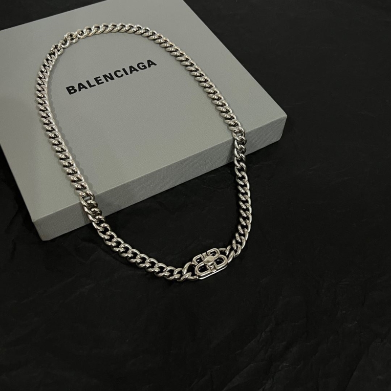 Burberry Necklaces